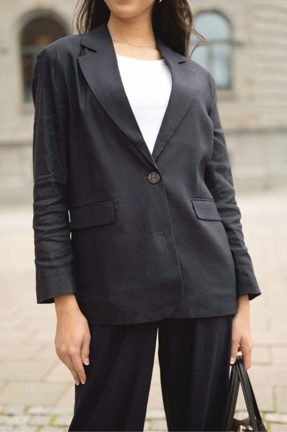 Halima Blazer, Navy